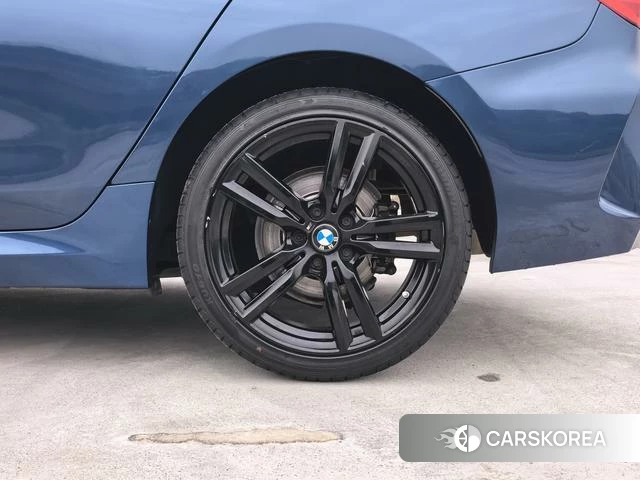 BMW 1 series id 4275512 из Китая 26