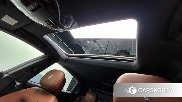 Maserati Quattroporte id 4520676 из Кореи 26