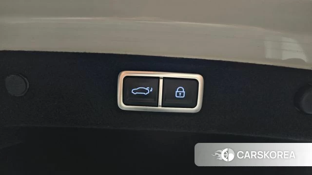 Hyundai Grandeur (GN7) id 4223414 из Кореи 26