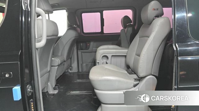 Hyundai The New Grand Starex id 4536624 из Кореи 26