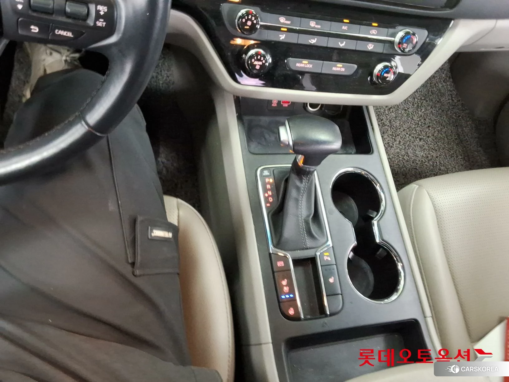 Kia Carnival id 3869441 из Кореи 26