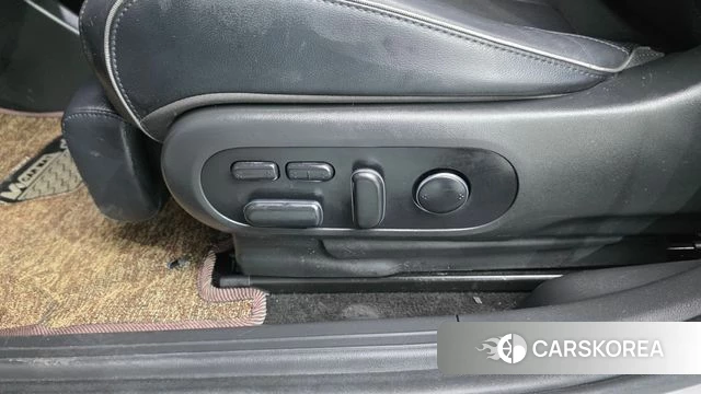 Hyundai Ionic 5 id 4745382 из Кореи 26