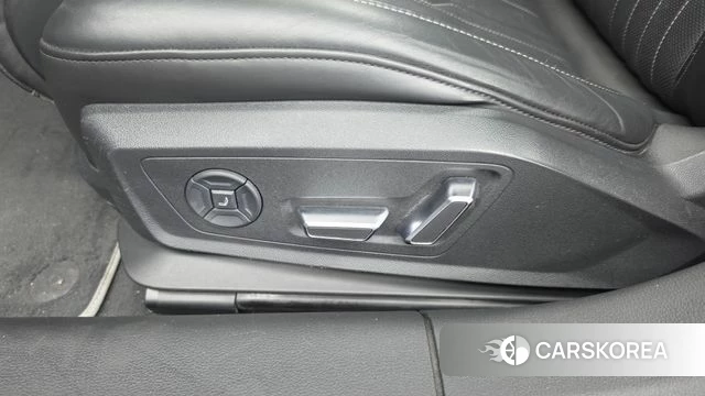 Audi A7 (4K) id 4716889 из Кореи 26