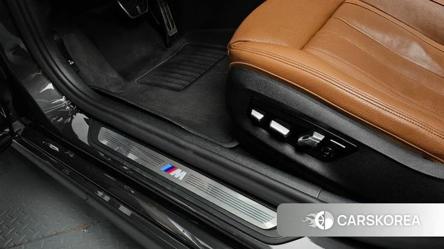 BMW 5 Series (G30) id 4836597 из Кореи 26