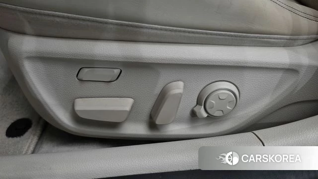 Genesis G70 id 4693804 из Кореи 26