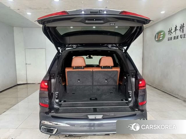 BMW X7 id 4274619 из Китая 26