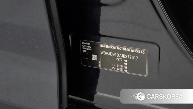 BMW 5 Series (G30) id 4849978 из Кореи 26