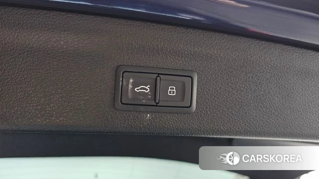 Audi Q3 (F3) id 4548618 из Кореи 26