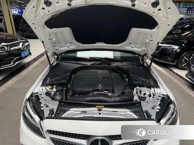 Mercedes-Benz Class C id 4275363 из Китая 26