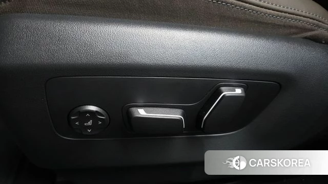 BMW 5 Series (G60) id 4743790 из Кореи 26