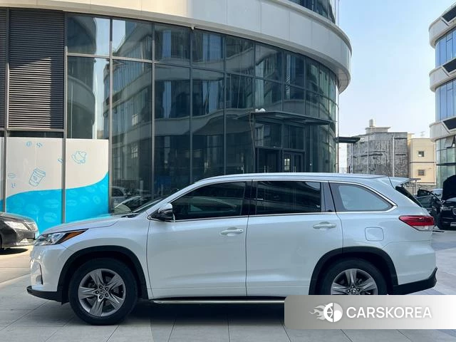 Toyota Highlander id 4262488 из Китая 26
