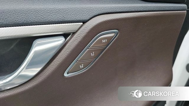 Hyundai The New Grandeur IG id 4625781 из Кореи 26