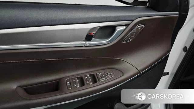 Hyundai The New Grandeur IG id 4310386 из Кореи 26
