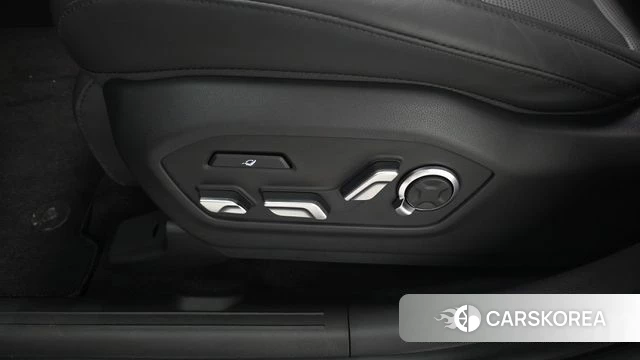 Hyundai Santa Fe (MX5) id 4602256 из Кореи 26