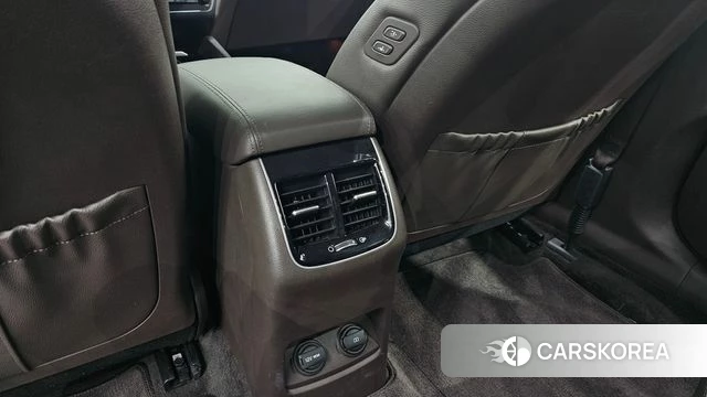 Kia Come New K7 id 4638350 из Кореи 26