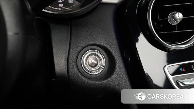 Mercedes-Benz C-Class W205 id 4708383 из Кореи 26