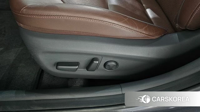 Hyundai The New Ionic Hybrid id 4225462 из Кореи 26