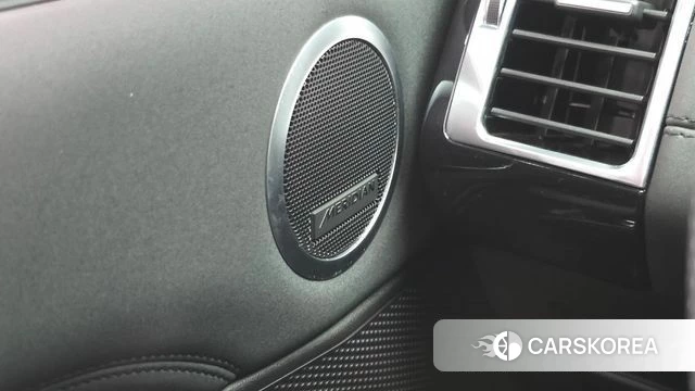 Land Rover Discovery 5 id 4760261 из Кореи 26