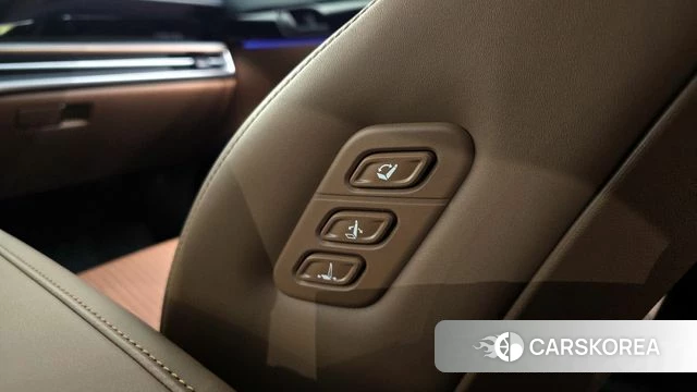Hyundai Grandeur Hybrid (GN7) id 4249001 из Кореи 26