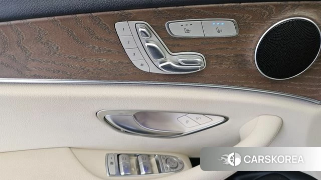Mercedes-Benz E-Class W213 id 4401814 из Кореи 26