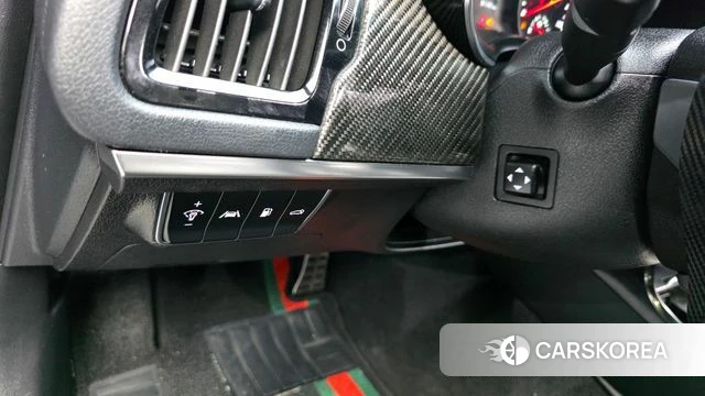 Kia Stinger Meister id 4573200 из Кореи 26