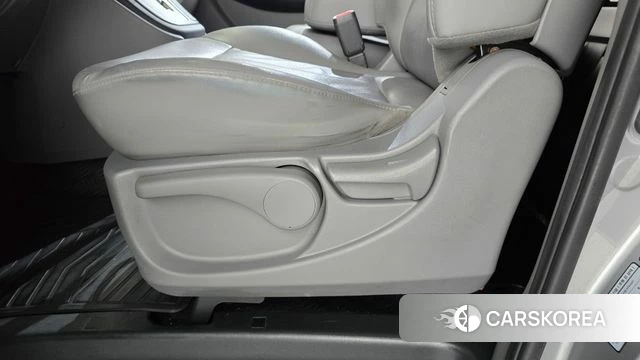 Hyundai The New Grand Starex id 4483209 из Кореи 26