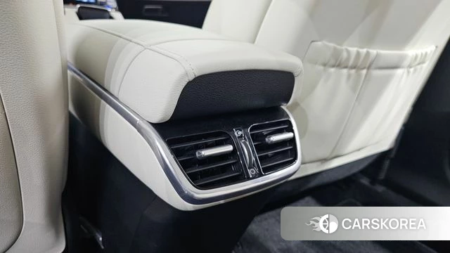 Hyundai The New Grandeur IG id 4702481 из Кореи 26