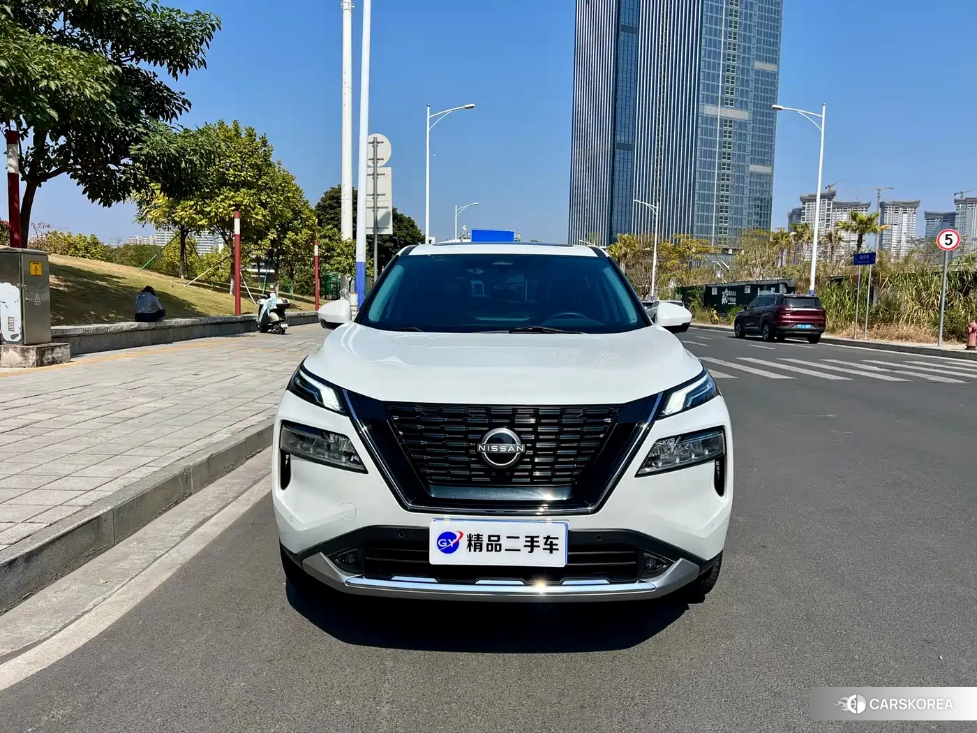 Nissan Qijun id 4578370 из Китая 26