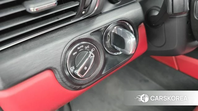 Porsche 911 id 4582049 из Кореи 26