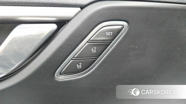 Hyundai The New Grandeur IG id 4688910 из Кореи 26