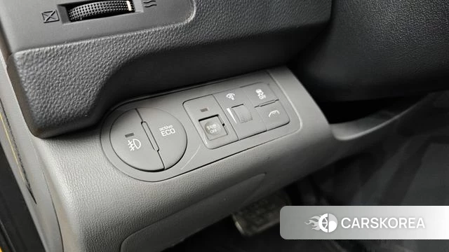 Hyundai The New Grand Starex id 4937747 из Кореи 26