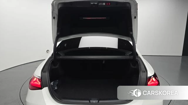 Mercedes-Benz E-Class W214 id 4743839 из Кореи 26