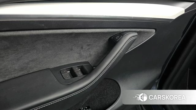 Tesla Model Y id 4757234 из Кореи 26