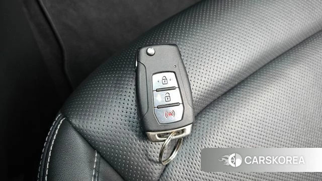 Ssangyong Torres id 4585407 из Кореи 26