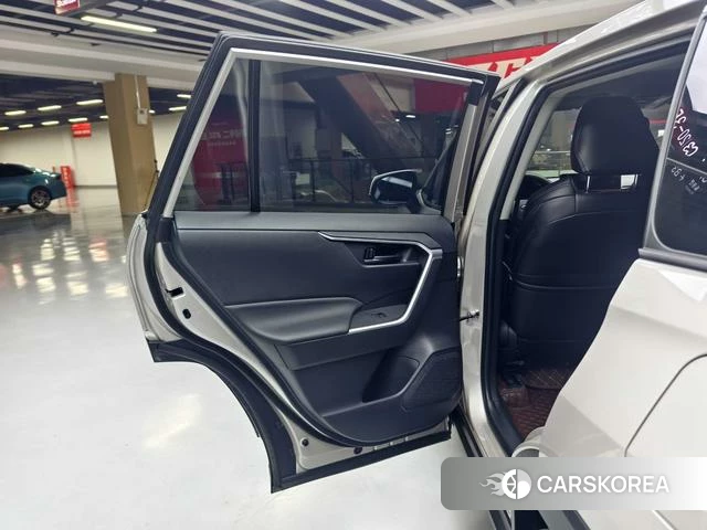 Toyota Wilanda id 4321304 из Китая 26