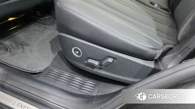 Genesis GV80 id 4230155 из Кореи 26