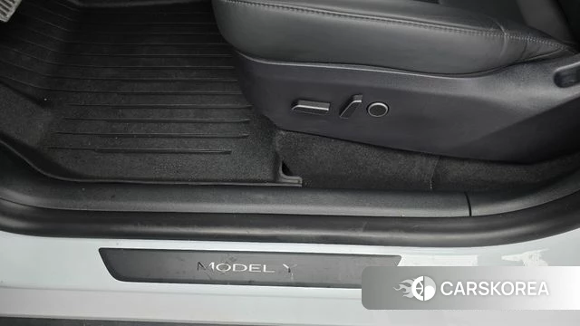 Tesla Model Y id 4505523 из Кореи 26