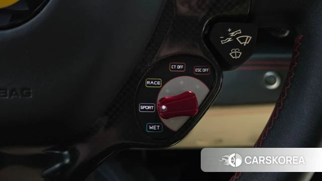 Ferrari 488 GTB id 4698997 из Кореи 26