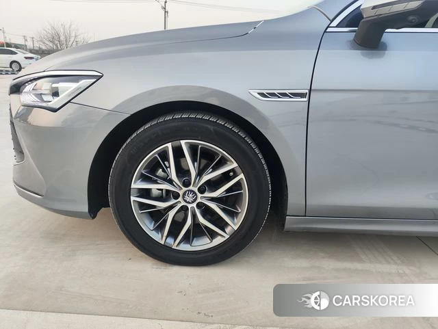 BYD Qin PLUS DM id 4239896 из Китая 26