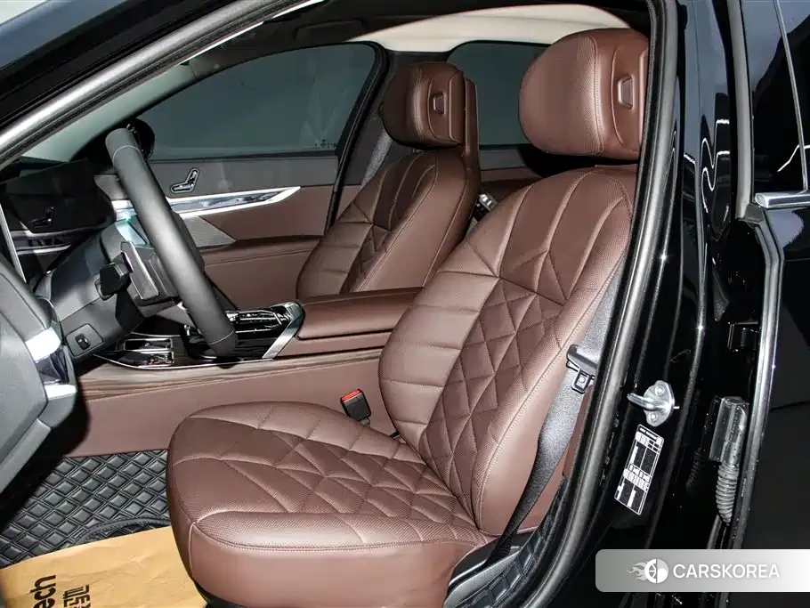 BMW 7 series id 4545761 из Китая 26