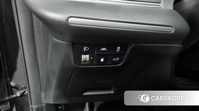 Hyundai The New Grandeur IG Hybrid id 4249435 из Кореи 26