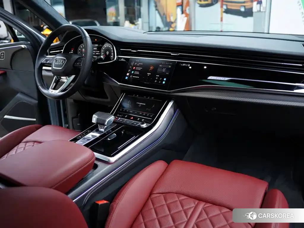 Audi SQ7 id 4601742 из Китая 26