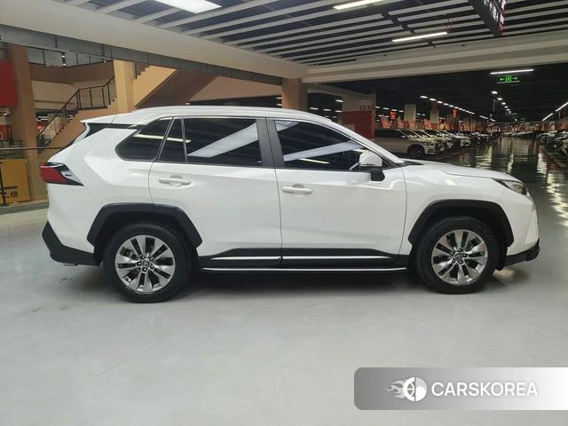 Toyota Wilanda id 4400012 из Китая 26