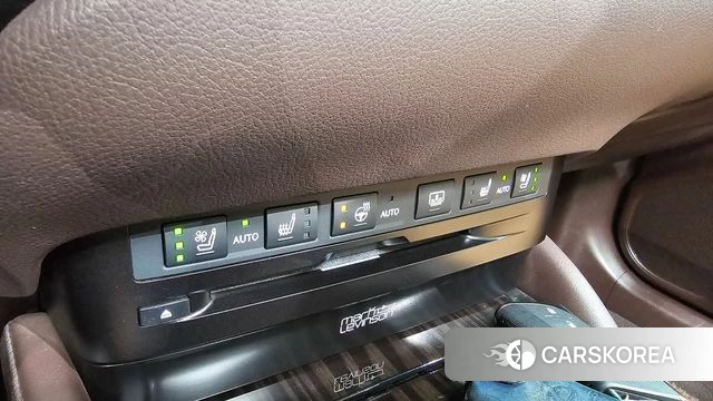 Lexus ES300h 7th generation id 4900109 из Кореи 26