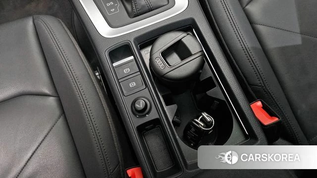 Audi Q3 (F3) id 4542460 из Кореи 26