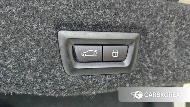 BMW 5 Series (G60) id 4584660 из Кореи 26