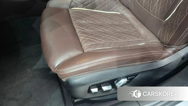 BMW 7 Series (G11) id 4693577 из Кореи 26
