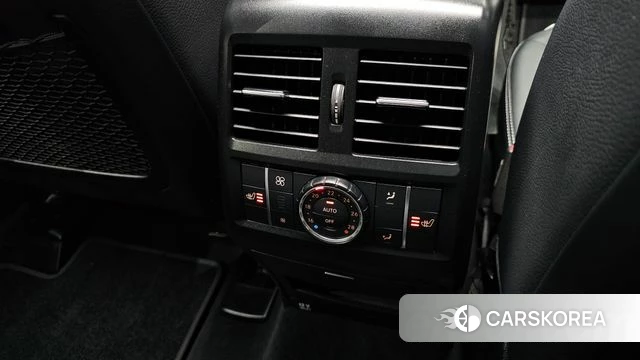 Mercedes-Benz GLE - Class W166 id 4785829 из Кореи 26