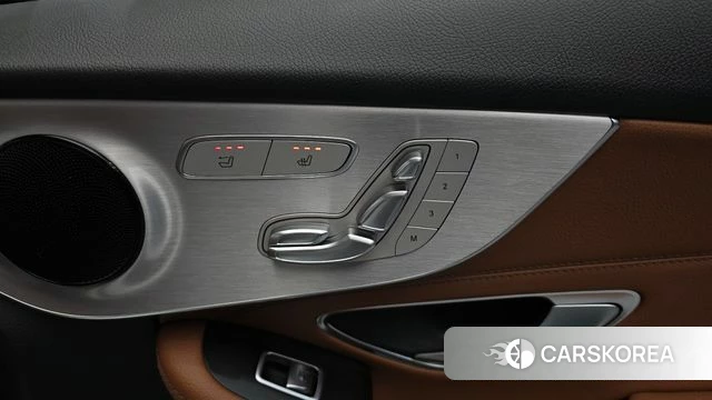 Mercedes-Benz C-Class W205 id 4203287 из Кореи 26