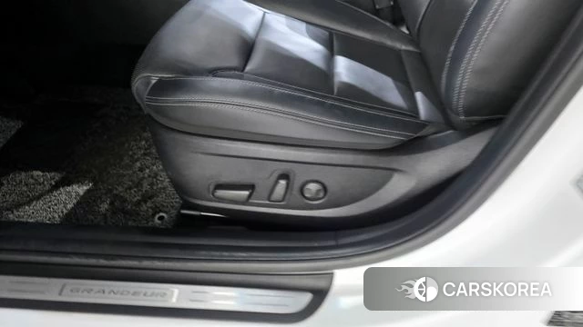 Hyundai Grandeur IG id 4397574 из Кореи 26